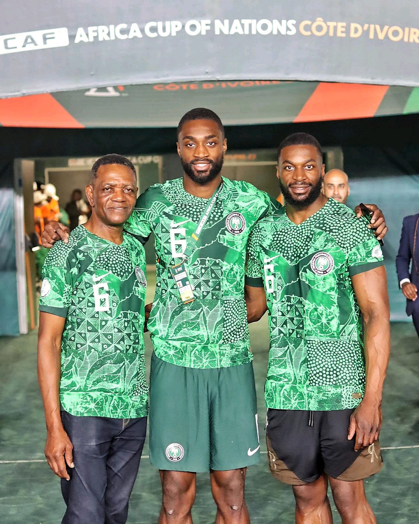 Nigerians Reacts as Semi Ajayi post pictures of himself spending time with his dad and brother during AFCON