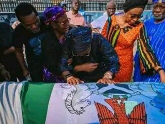 You Just Left Me, Just Like That, It Hurts, Badly It Hurts-Akeredolu's Wife Stated During His Burial
