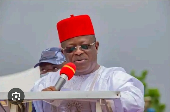 Lagos-Calabar: After Umahi Said Highway Will Be Diverted Surfaced, Watch Video Of Some Residents Hailing BAT 